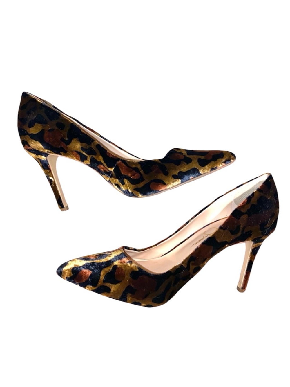 Jessica Simpson velvety leopard cheetah print pointed kitten heels, size 6